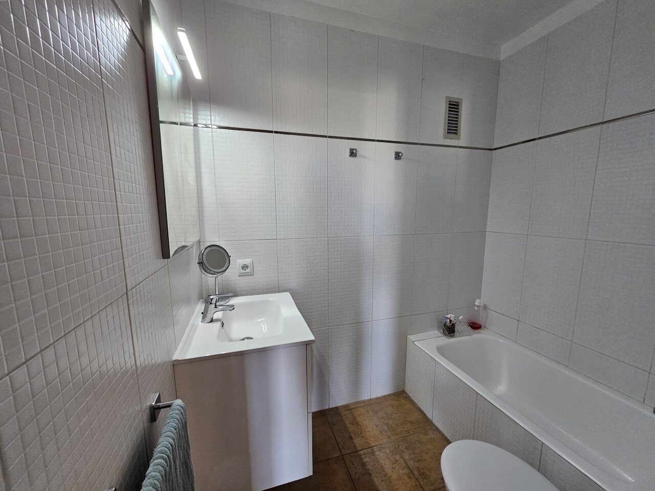 20231209 115827 20231209 115827