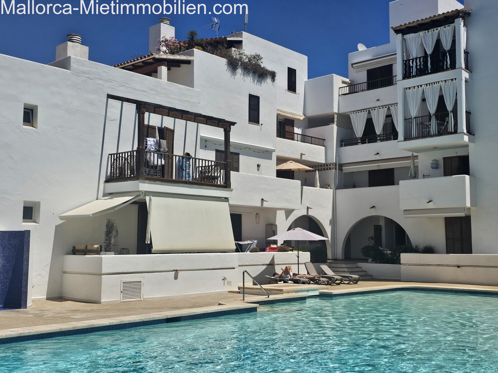 Modernes geräumiges Studio mit Pool,Gym, Bibliothek in Cala Dor-Strandnah Modernes geräumiges Studio mit Pool,Gym, Bibliothek in Cala Dor-Strandnah